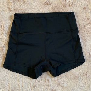 Lululemon Black Size 8 Shorts